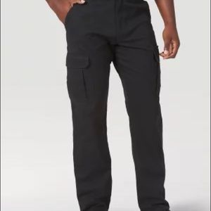Wrangler | Black Relaxed Fit Cargo Pants 38x30